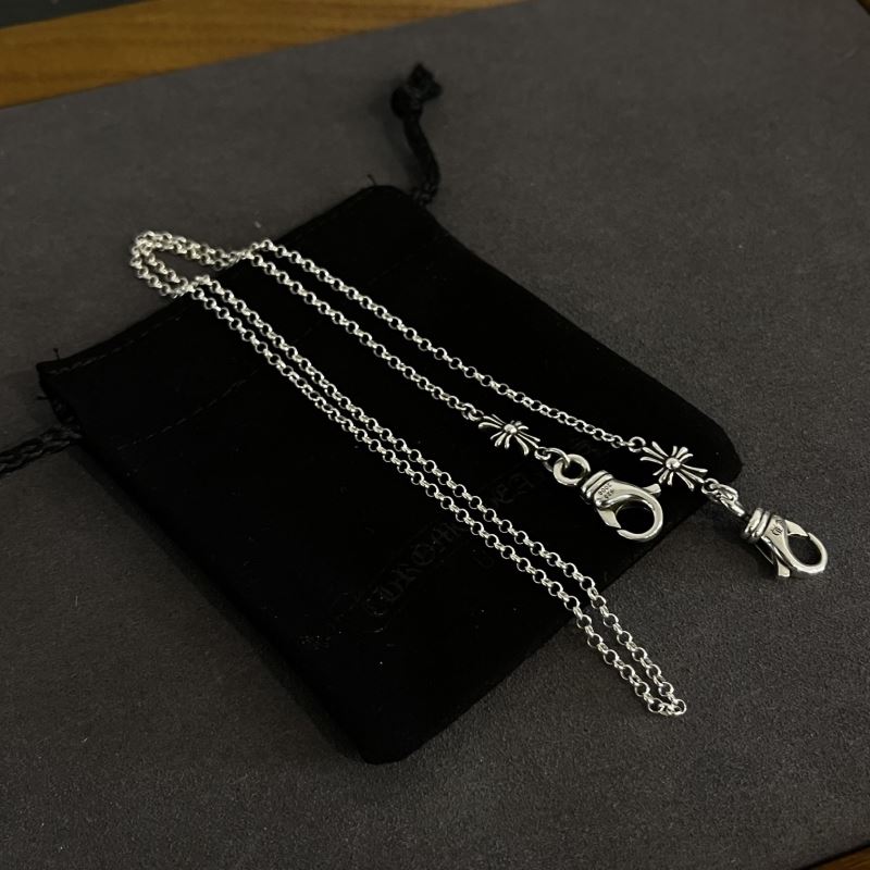 Ch**me He**ts necklaces